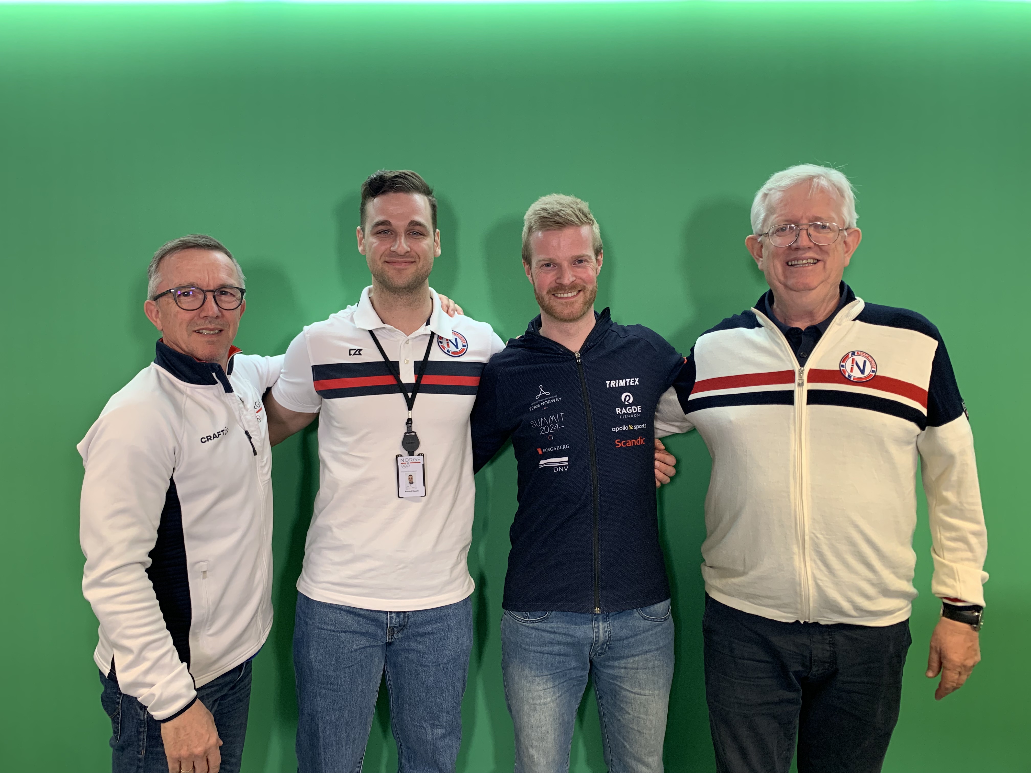 I denne utgaven av Olympiapodden møter du (fra v.) Morten Bråten (Olympiatoppen), Botond Davoti (Olympiatoppen), Nikolai Aamaas (Triatlonforbundet) og Øivind Sørvald (Tennisforbundet). (Foto: Kamilla Fausa, BRIK)