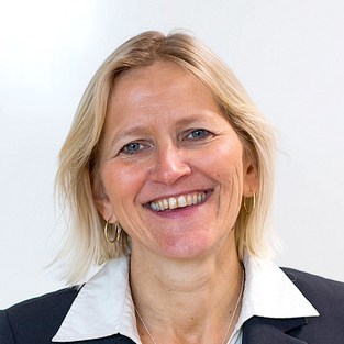 Karen Kvalevåg