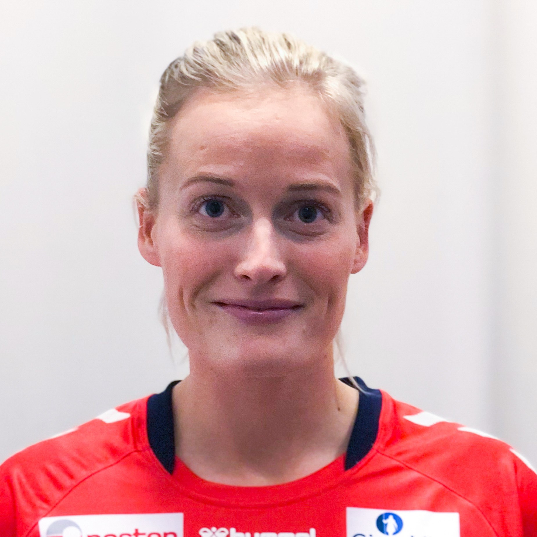 Marit Røsberg Jacobsen (20)